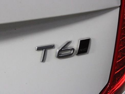 Used 2021 Volvo XC90 T6 Momentum w/ Protection Package Premier image 48