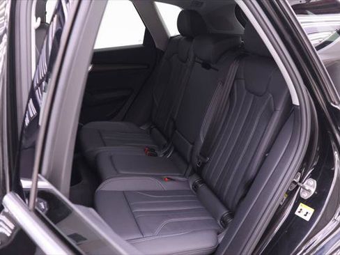 Certified 2023 Audi Q5 e Premium Plus w/ Premium Plus Package AWD/4WD image 14