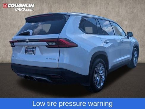 Used 2024 Toyota Grand Highlander Platinum image 8