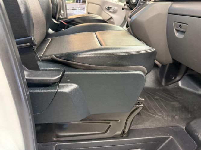 Used 2022 Ford Transit 350 DRW RWD image 25