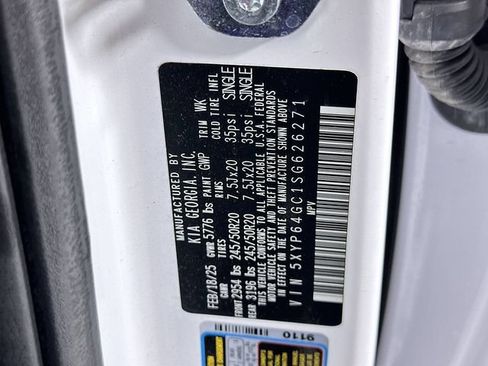 Used 2025 Kia Telluride S FWD image 35