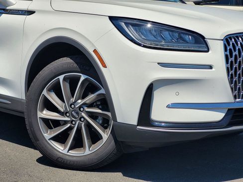 Used 2024 Lincoln Corsair FWD w/ Equipment Group 101A image 11