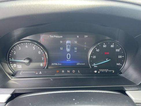 Used 2023 Ford Explorer XLT w/ Equipment Group 202A AWD/4WD image 15