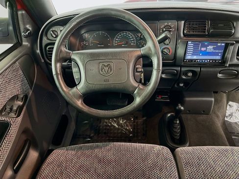 Used 1999 Dodge Ram 1500 Truck ST image 19