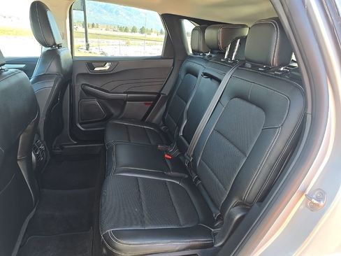 Used 2022 Ford Escape SEL w/ Class II Trailer Tow Package image 19