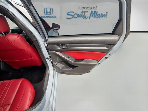 Used 2022 Honda Accord Sport image 30