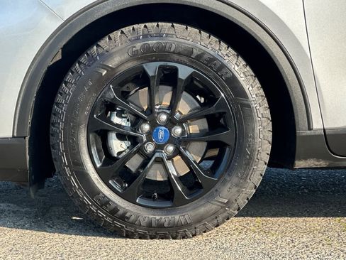 Used 2020 Ford Escape SE Sport image 26