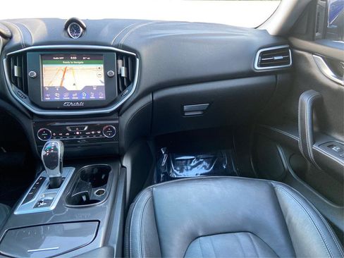 Used 2016 Maserati Ghibli image 15