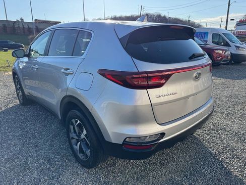 Used 2021 Kia Sportage LX image 7