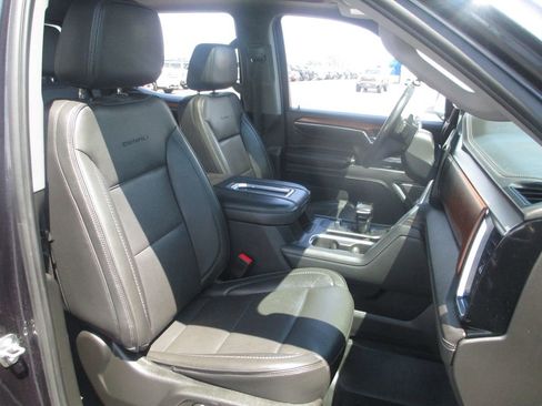 Used 2022 GMC Sierra 1500 Denali AWD/4WD image 24