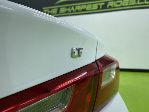 Used 2023 Chevrolet Malibu LT image 14