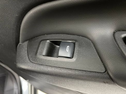 Used 2024 Chevrolet Equinox LT AWD/4WD image 28