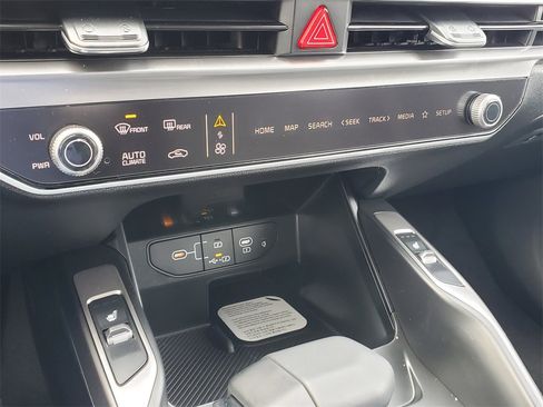 New 2026 Kia Sorento EX image 24