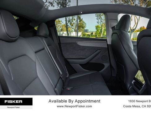 Used 2026 Tesla Model Y AWD image 29