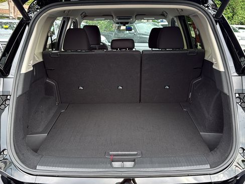 Certified 2024 Nissan Rogue SV AWD/4WD image 24