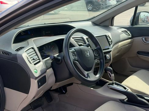 Used 2012 Honda Civic LX image 18