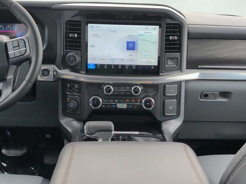 New 2025 Ford F150 Lariat w/ Equipment Group 502A High image 11