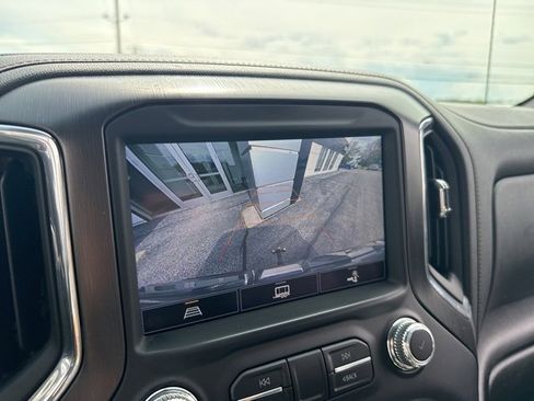 Used 2021 GMC Sierra 1500 AT4 image 23