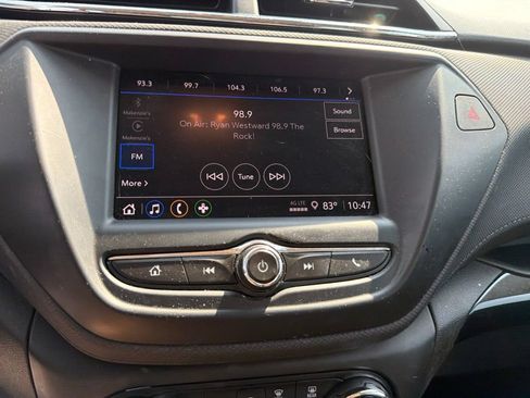 Used 2022 Chevrolet TrailBlazer LS FWD image 14