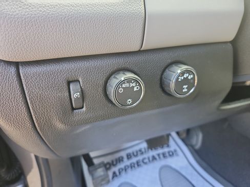 Used 2022 Chevrolet Colorado W/T w/ WT Convenience Package image 27