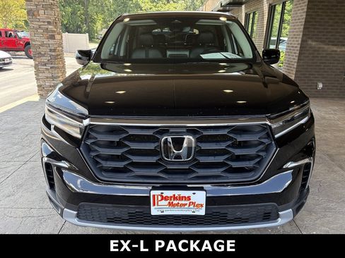 Used 2024 Honda Pilot EX-L image 3