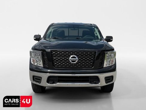Used 2019 Nissan Titan SV AWD/4WD image 2