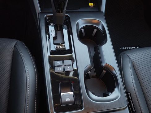 New 2026 Subaru Outback Limited image 13