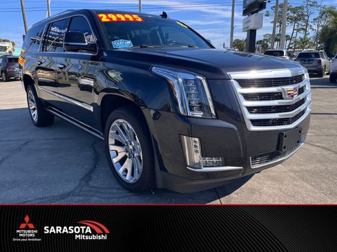 Used 2019 Cadillac Escalade ESV Premium Luxury RWD image 1
