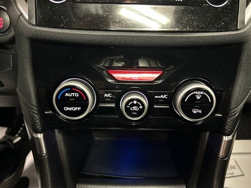 Used 2020 Subaru Forester Premium AWD/4WD image 17