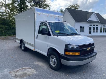 New 2025 Chevrolet Express 3500 w/ Power Convenience Package