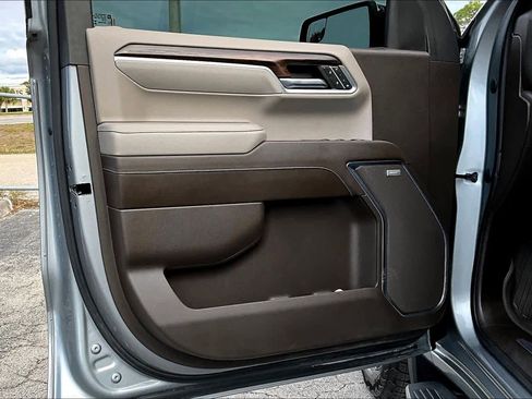 Used 2023 GMC Sierra 1500 SLT w/ SLT Premium Package image 26