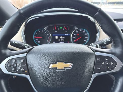 Used 2023 Chevrolet Traverse LT w/ LT Premium Package image 11