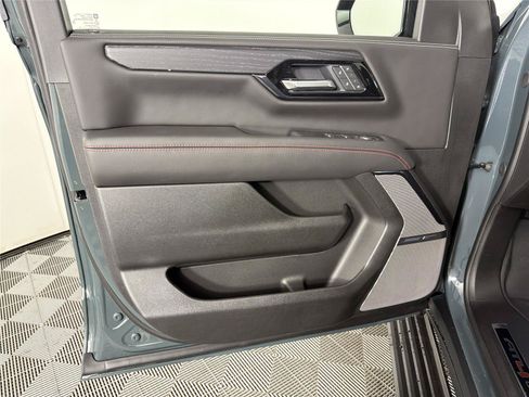 New 2026 GMC Yukon AT4 Ultimate AWD/4WD image 8