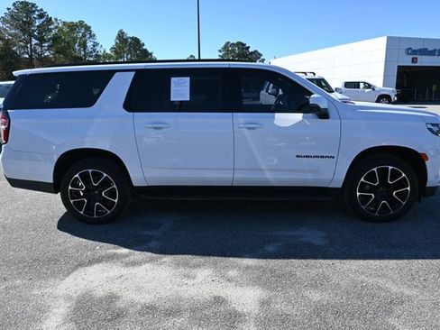 Used 2021 Chevrolet Suburban RST w/ Luxury Package image 6