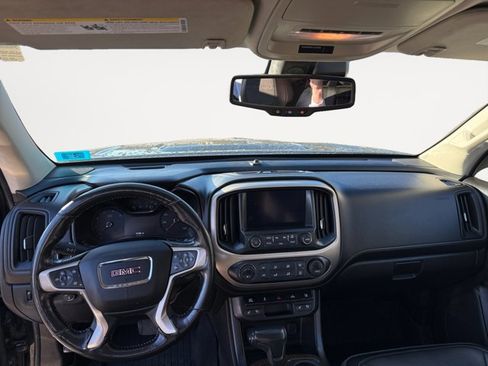 Used 2017 GMC Canyon Denali image 10