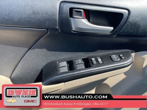 Used 2014 Toyota Camry LE FWD image 14