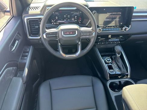 New 2026 GMC Canyon Elevation w/ Convenience Package image 13