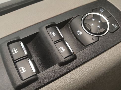 Used 2016 Ford F150 XLT RWD image 27