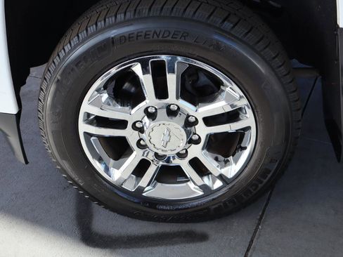 Used 2017 Chevrolet Silverado 2500 High Country w/ Duramax Plus Package image 42