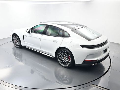 Certified 2025 Porsche Panamera 4S AWD/4WD image 37