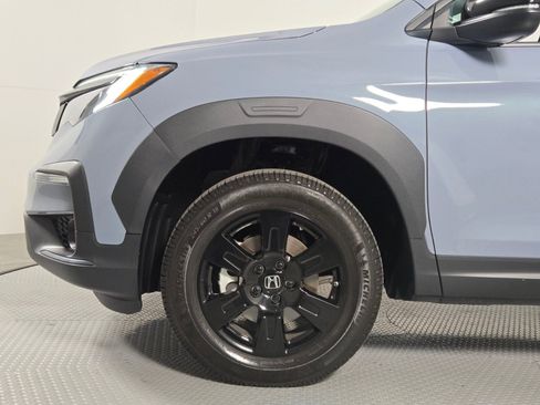 Used 2022 Honda Pilot TrailSport image 9