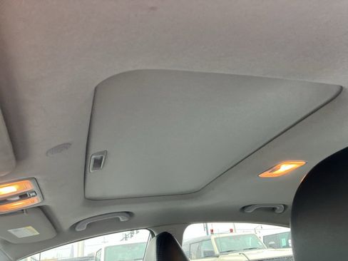 Used 2012 Hyundai Elantra Limited w/ Technology Pkg 5 image 26