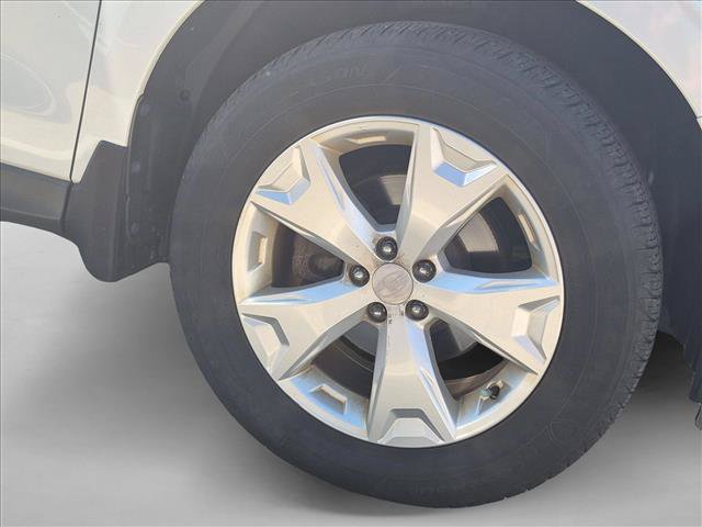 Used 2014 Subaru Forester 2.5i Premium w/ All-Weather Package AWD/4WD image 4