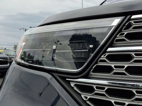 Certified 2023 Ford Explorer Limited w/ Limited Technology Package AWD/4WD image 10