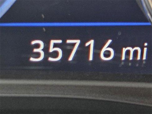 Certified 2023 Buick Enclave Avenir w/ Avenir Technology Package image 26