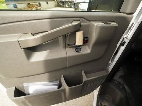 New 2026 GMC Savana 3500 Extended w/ Power Convenience Package RWD image 16
