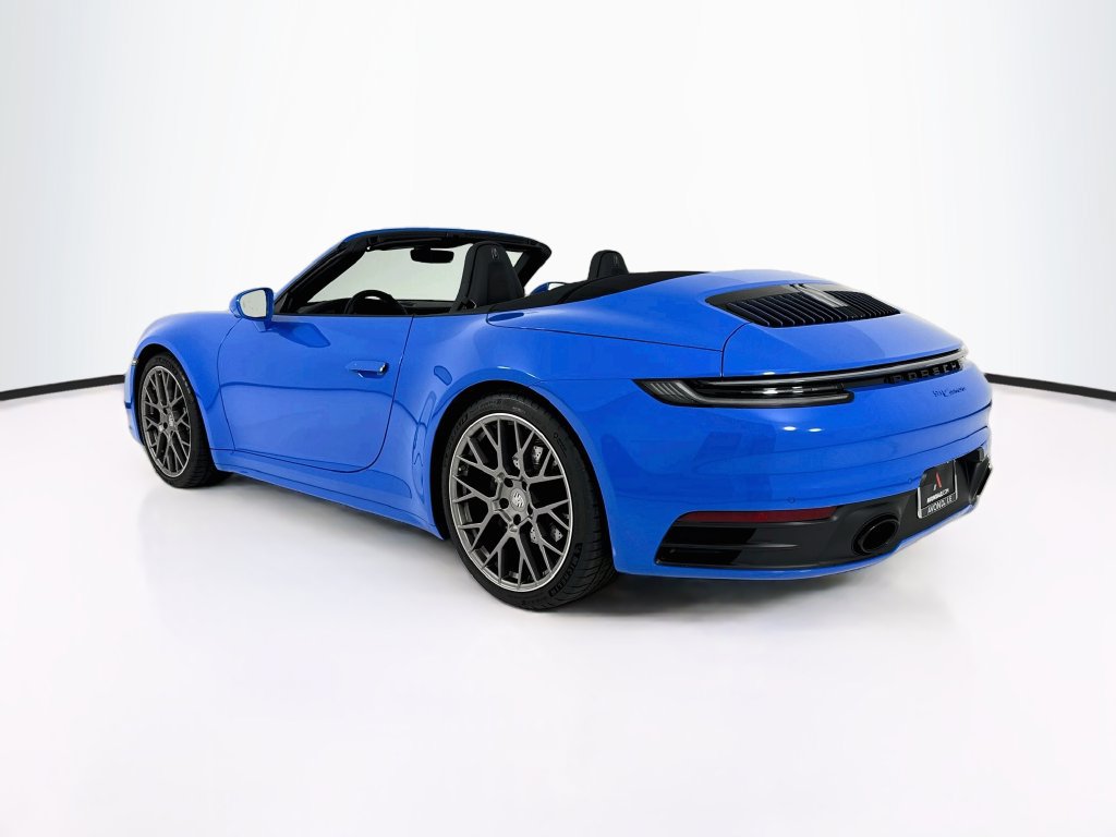 Certified 2023 Porsche 911 Carrera RWD image 3