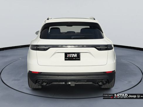 Used 2023 Porsche Cayenne Platinum Edition AWD/4WD image 6