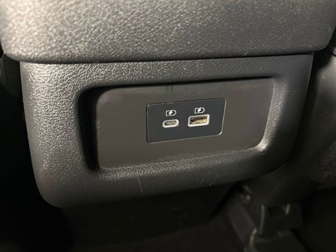 Used 2023 Nissan Pathfinder SL image 33