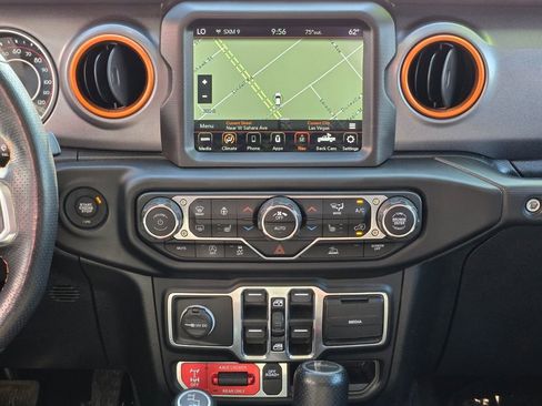 Used 2021 Jeep Gladiator Mojave image 15